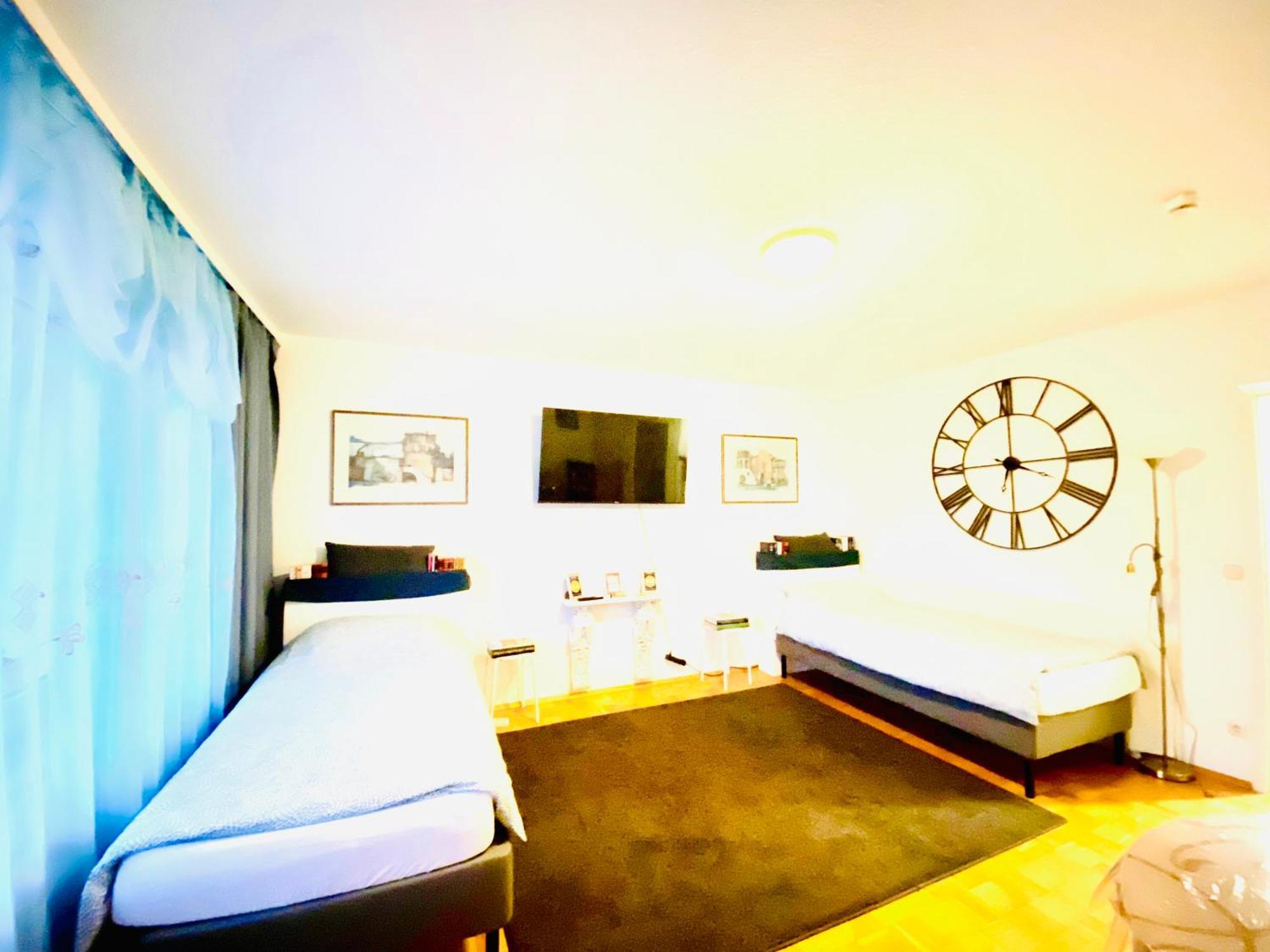 Welcome To Messe!-Two-Bedroom Apartment&Balcony Hanôver Exterior foto